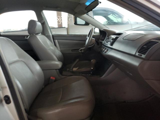 Photo 5 from auction – 2005 TOYOTA CAMRY LE with VIN 4T1BE32K55U034859