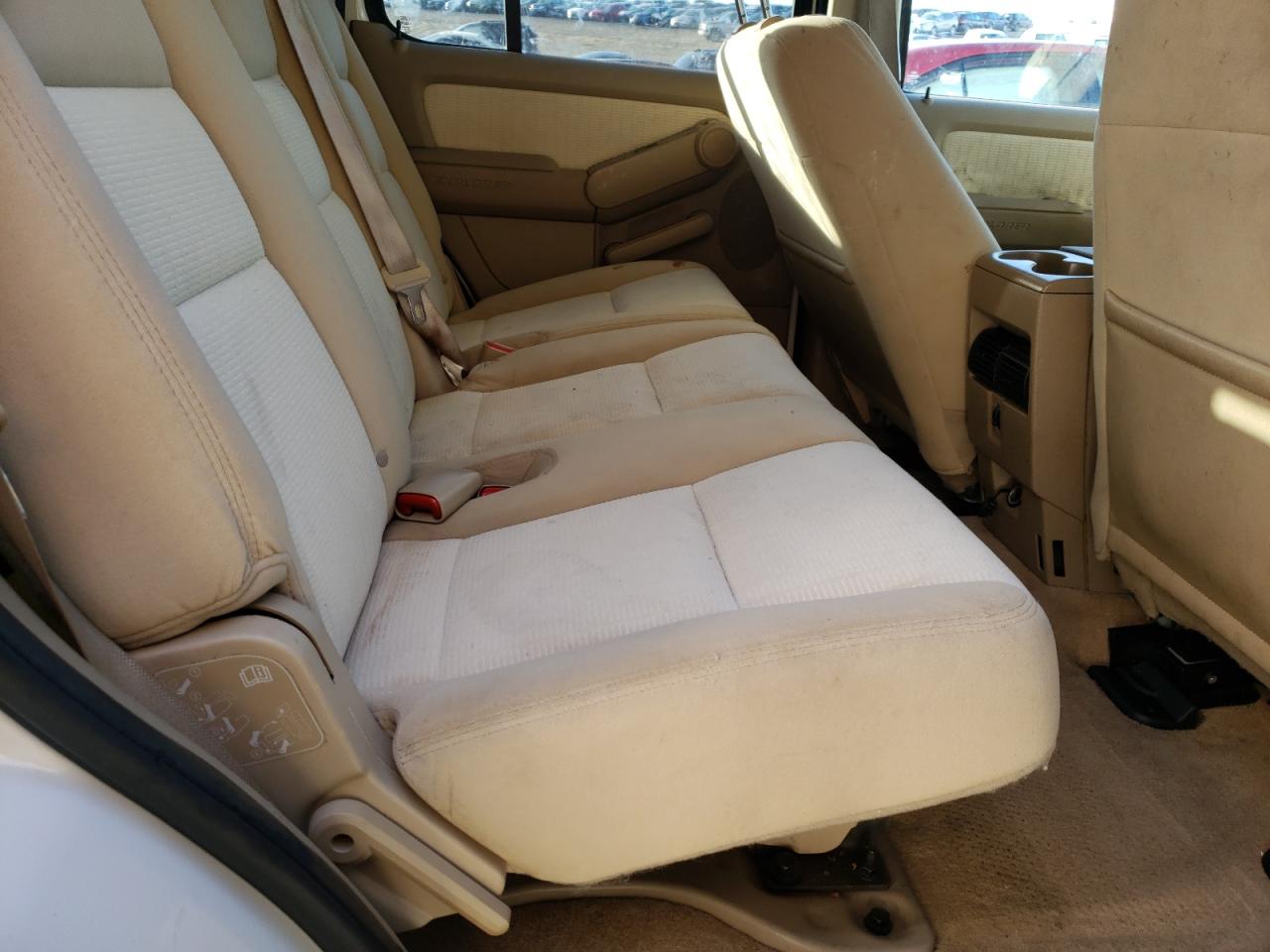 Photo 6 from auction – 2010 FORD EXPLORER X with VIN 1FMEU7DE2AUA19437