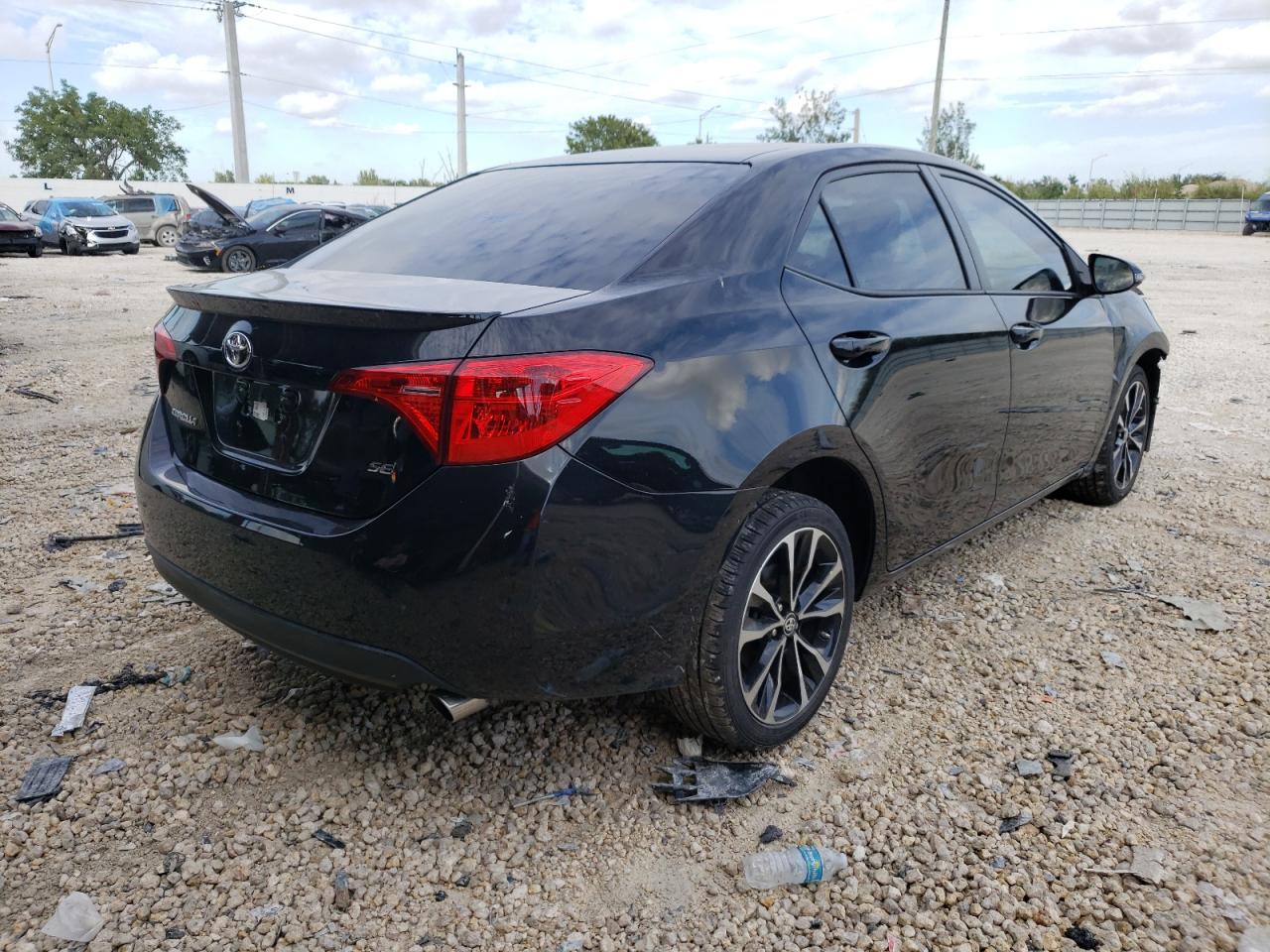 Photo 4 from auction – 2017 TOYOTA COROLLA L with VIN 2T1BURHE6HC896291
