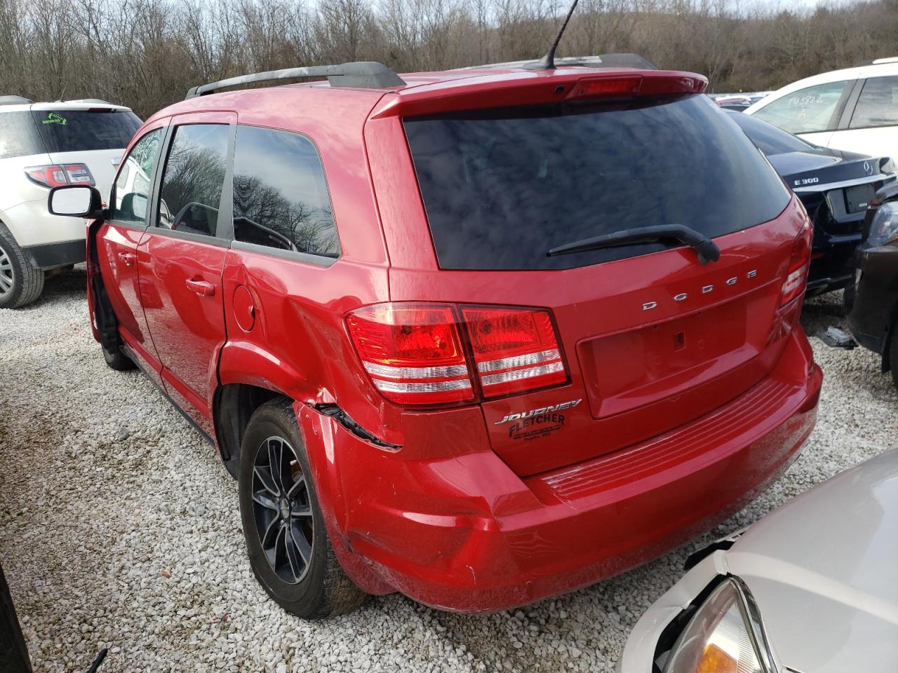 Photo 3 from auction – 2017 DODGE JOURNEY SE with VIN 3C4PDCABXHT684204