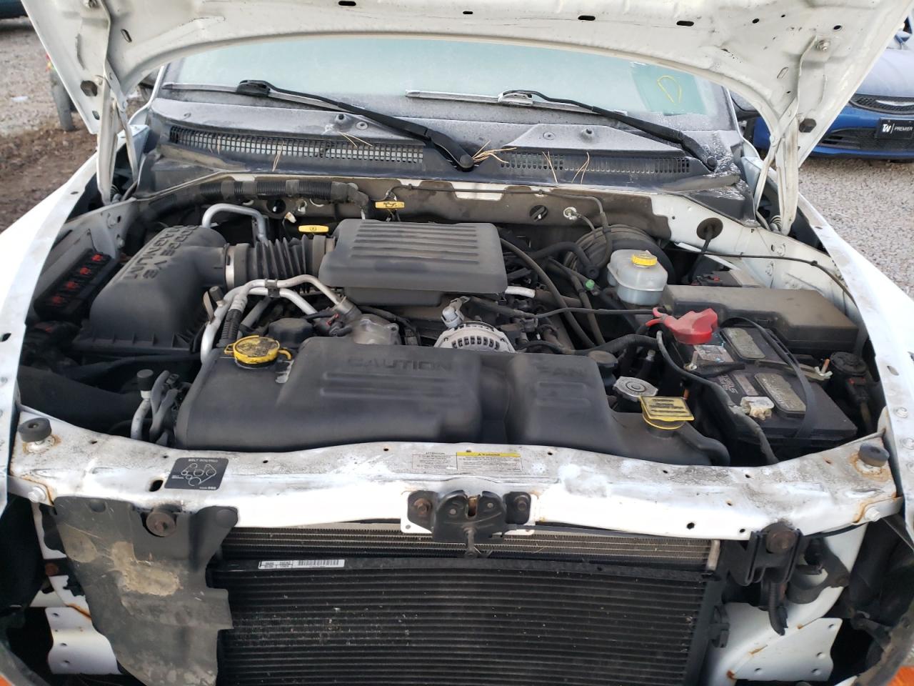 Photo 7 from auction – 2002 DODGE DURANGO SL with VIN 1B4HS48N82F203185