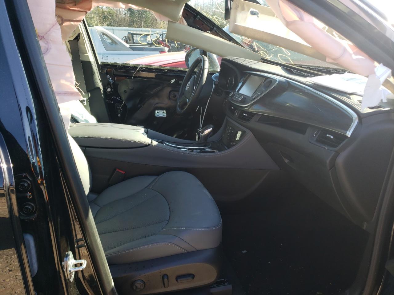 Photo 5 from auction – 2020 BUICK ENVISION P with VIN LRBFX3SX3LD210542