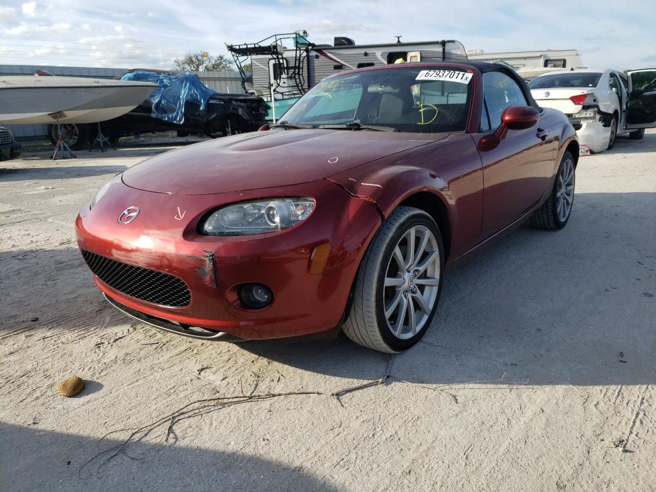 صورة رقم 2 من المزاد - 2008 MAZDA MX-5 MIATA مع VIN JM1NC25F580141003