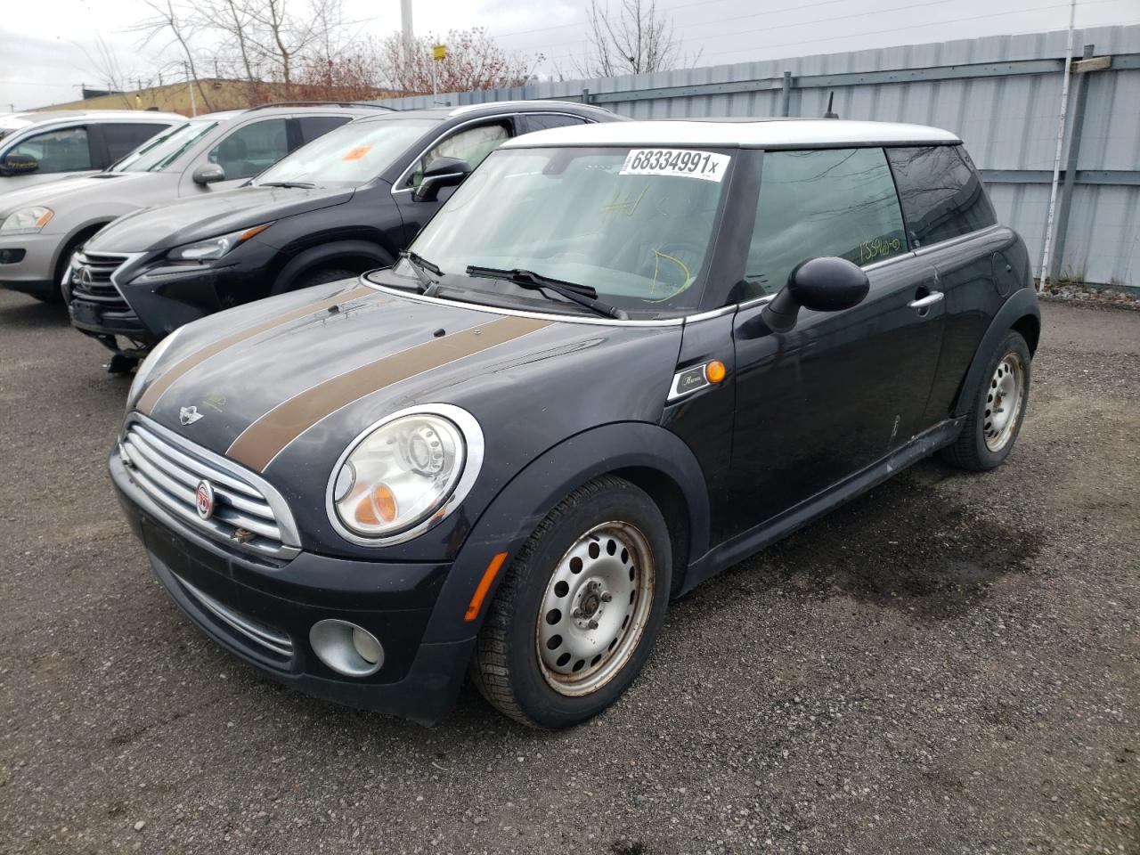 Photo 2 from auction – 2010 MINI COOPER with VIN WMWMF3C57ATU78583