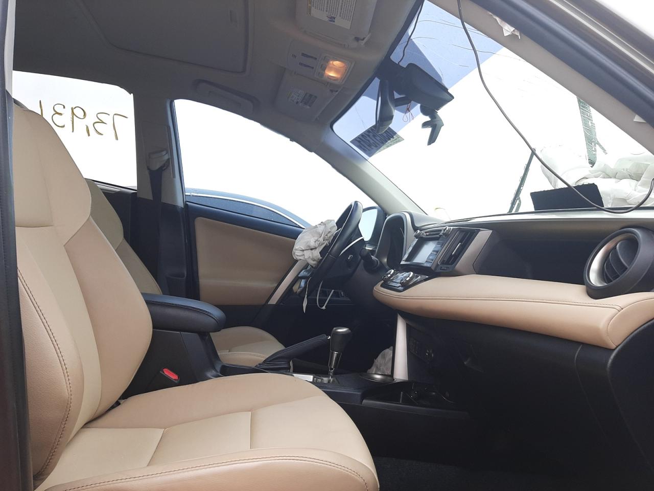 Photo 5 from auction – 2014 TOYOTA RAV4 LIMIT with VIN 2T3DFREV7EW153177