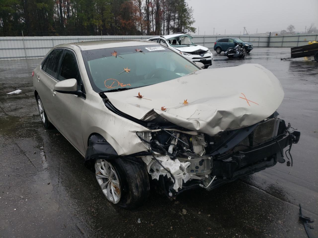 TOYOTA CAMRY LE 2015 with VIN 4T1BF1FK0FU953343 - Photo from auction
