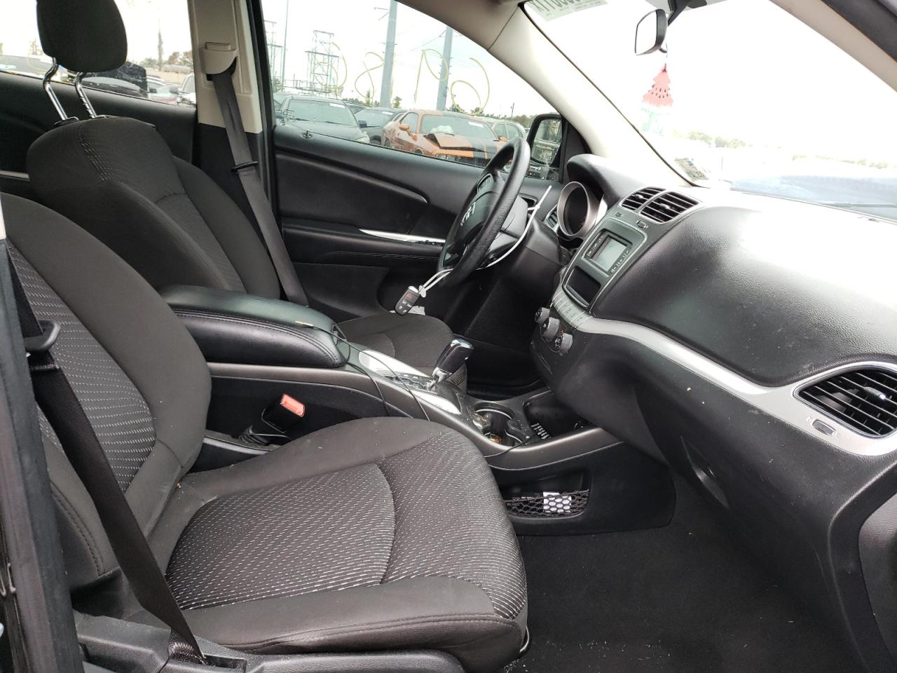 Photo 5 from auction – 2017 DODGE JOURNEY SX with VIN 3C4PDCBG3HT589865