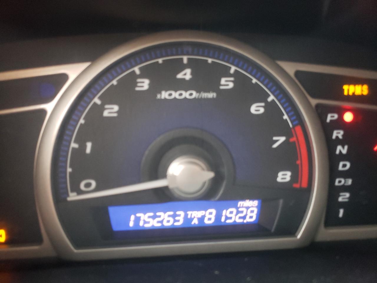Photo 8 from auction – 2010 HONDA CIVIC VP with VIN 19XFA1F34AE077834