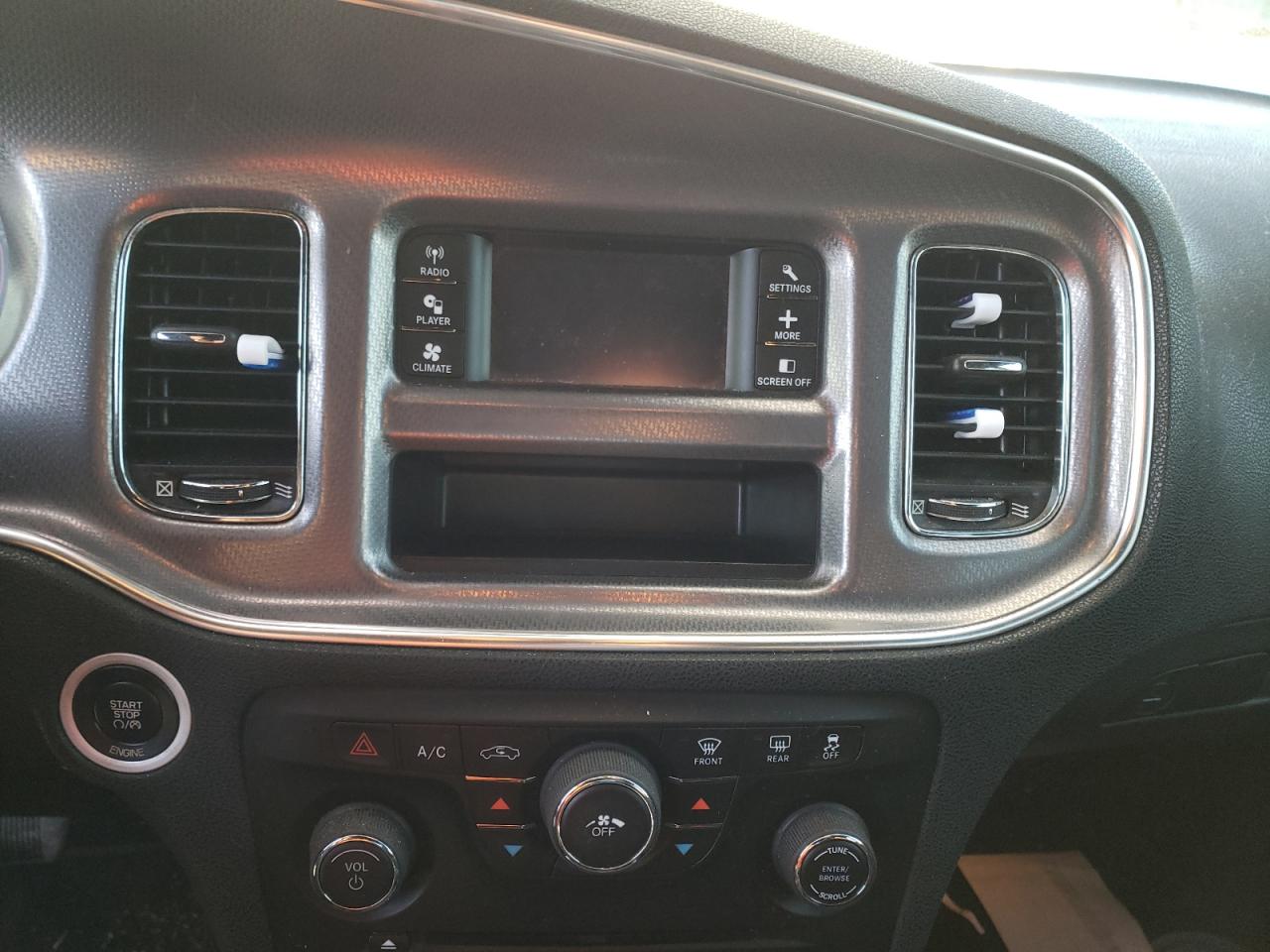 Photo 9 from auction – 2014 DODGE CHARGER SE with VIN 2C3CDXBG1EH314428