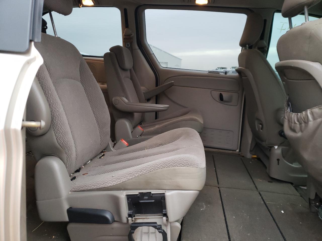 Photo 6 from auction – 2007 DODGE GRAND CARA with VIN 2D4GP44L47R212697