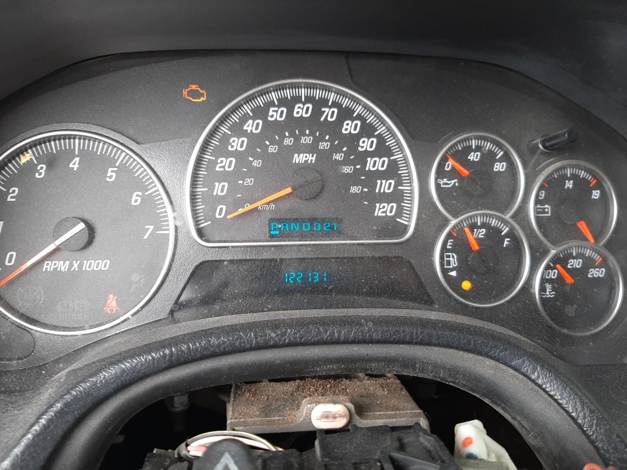 Photo 8 from auction – 2005 GMC ENVOY with VIN 1GKDT13S852137554