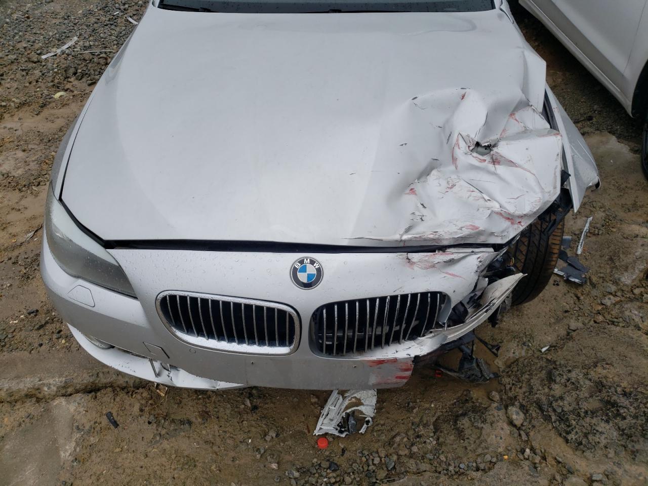 Фото 7 с аукциона – 2012 BMW 528 XI с VIN WBAXH5C57CDW06580