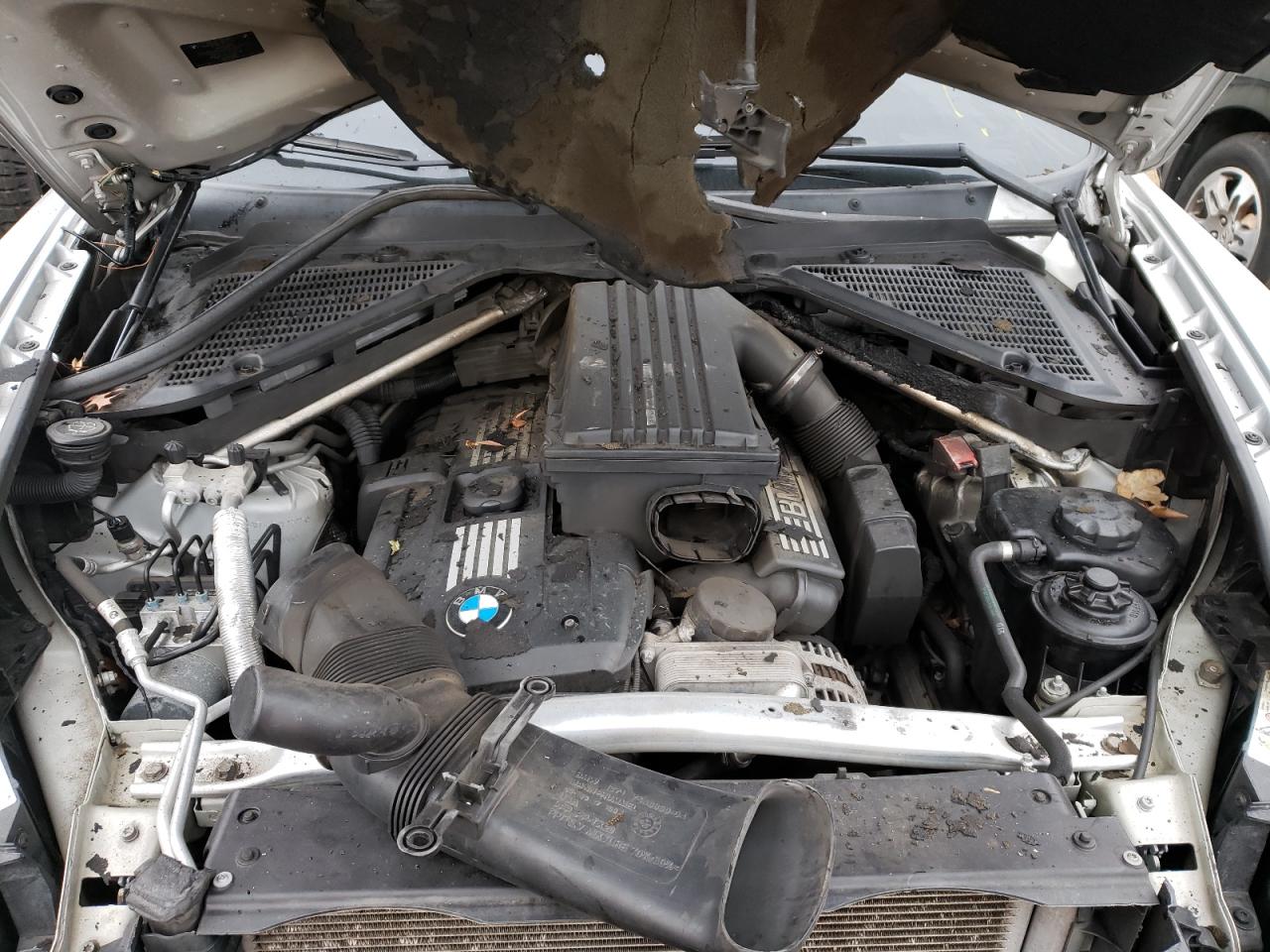 Photo 7 from auction – 2009 BMW X5 XDRIVE3 with VIN 5UXFE43539L275771