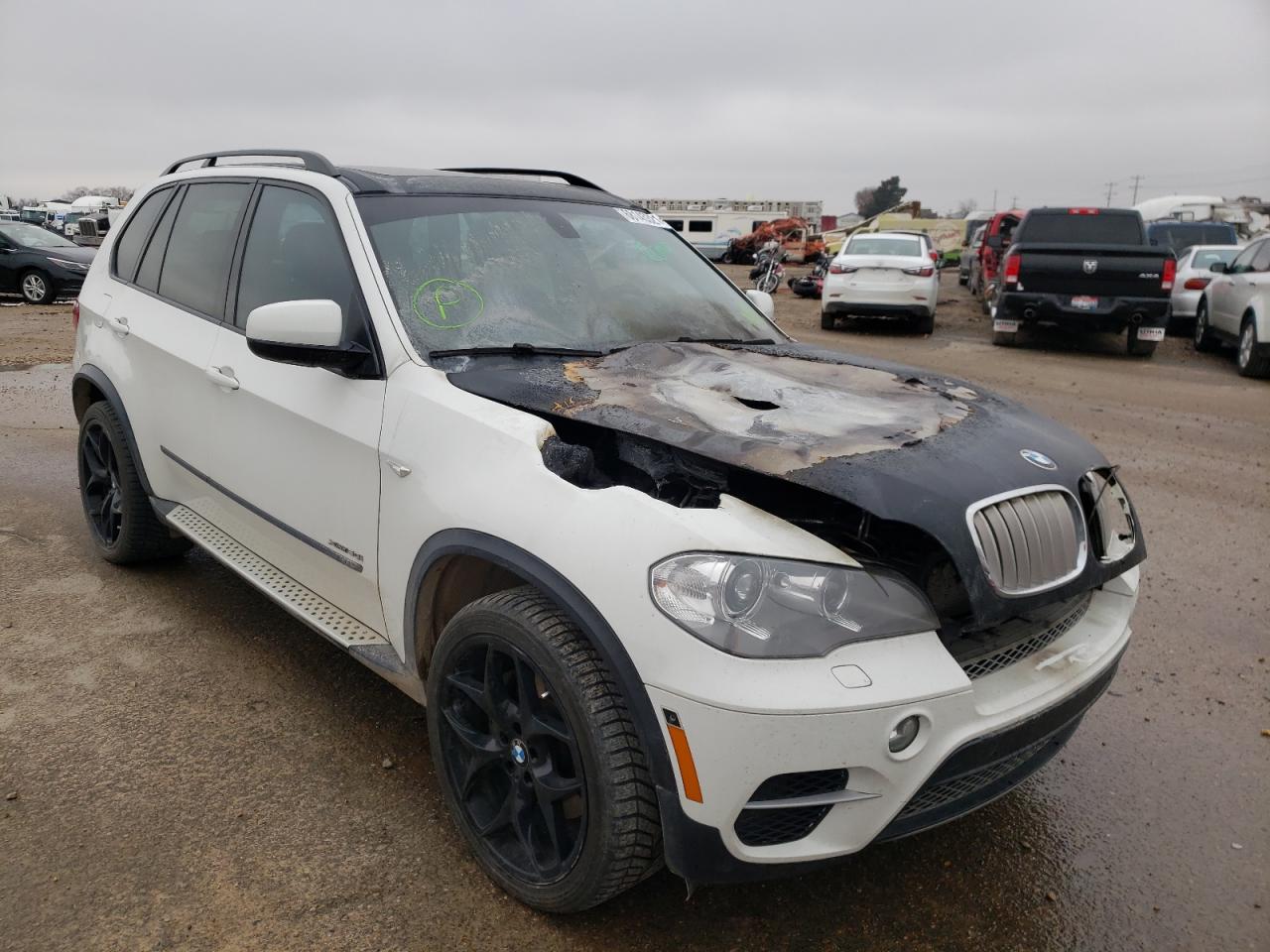 Photo 1 from auction – 2013 BMW X5 XDRIVE5 with VIN 5UXZV8C55D0C15332