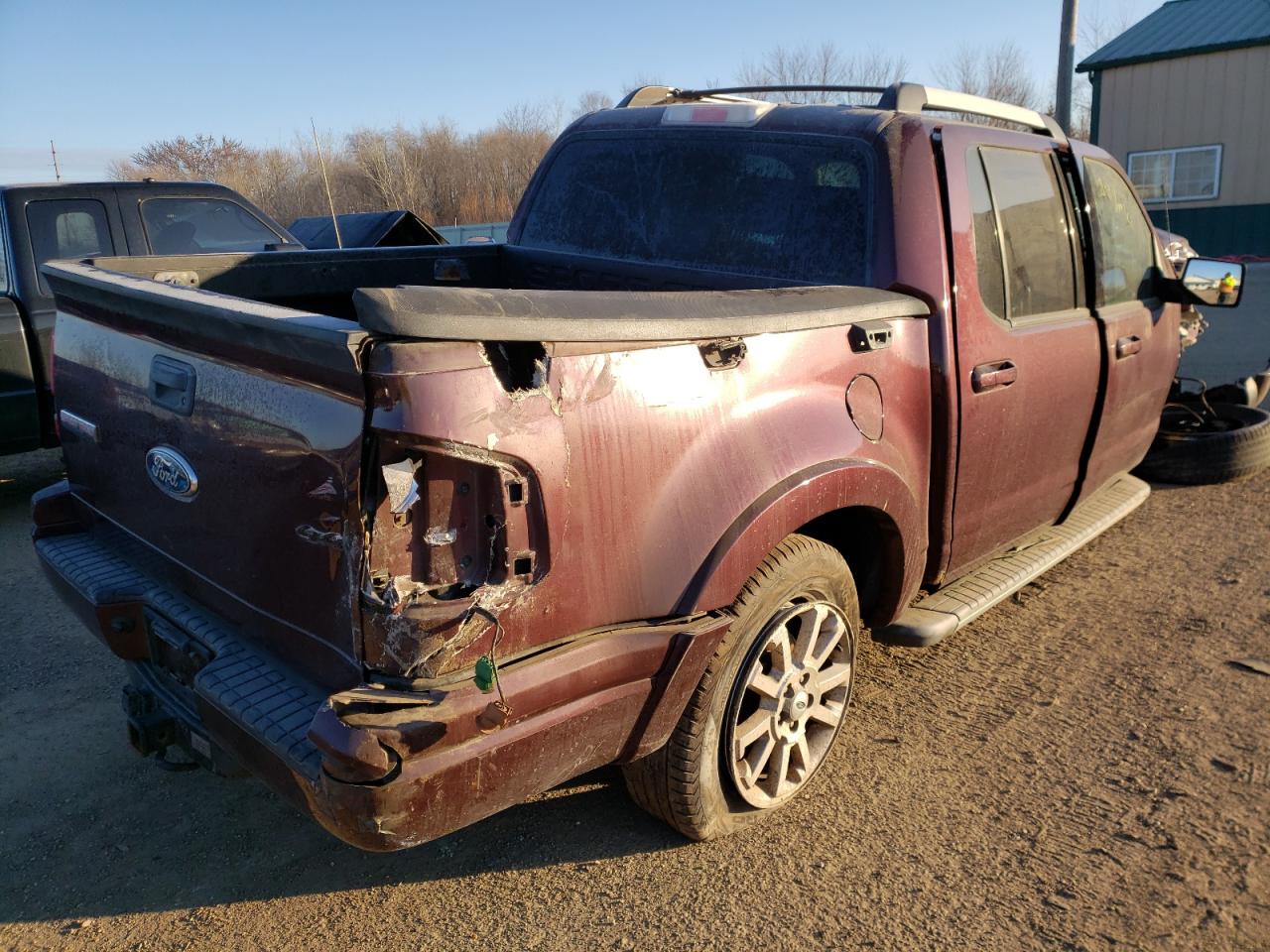 Photo 4 from auction – 2007 FORD EXPLORER S with VIN 1FMEU538X7UA01423