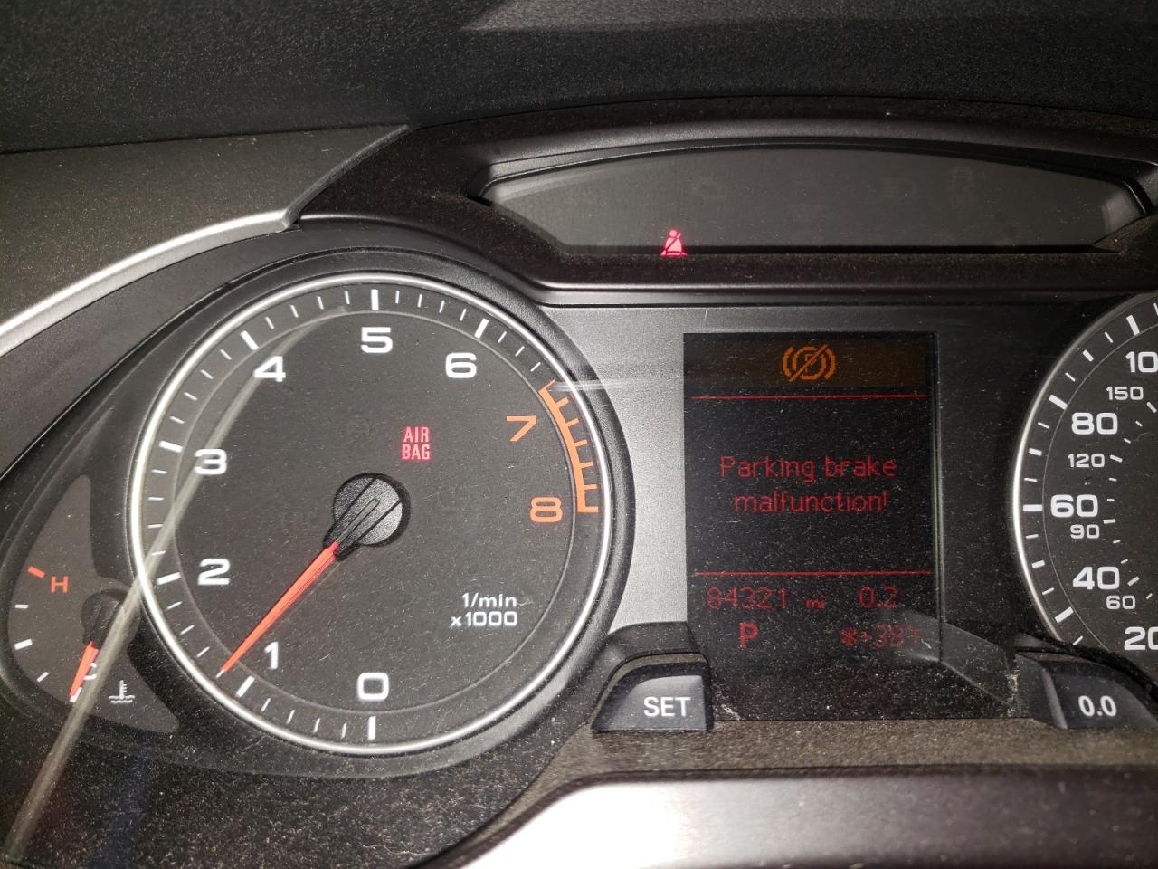 Фото 8 с аукциона – 2011 AUDI A4 PREMIUM с VIN WAUBFAFL9BN006526