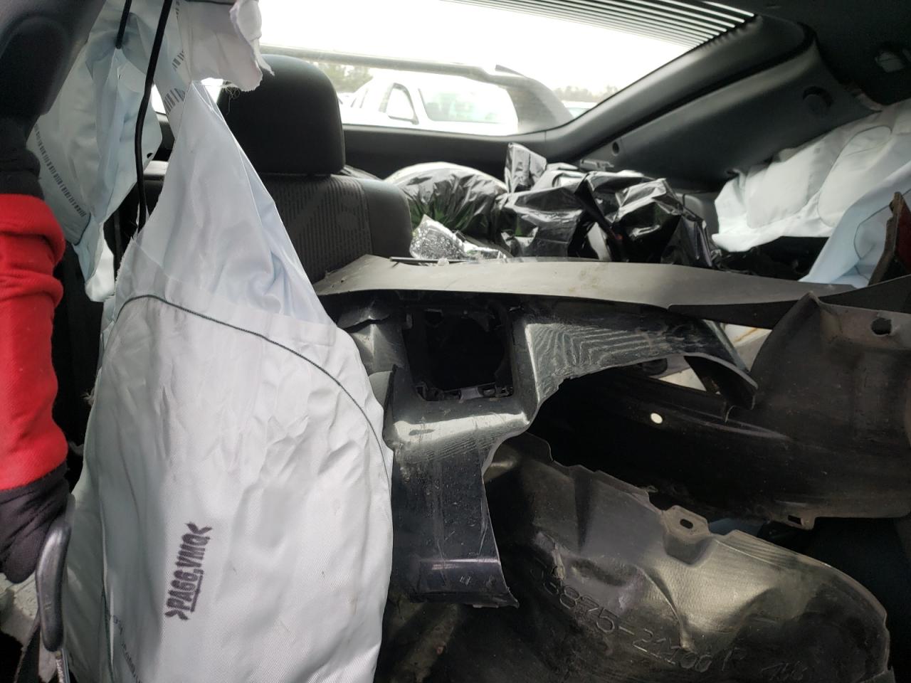 Photo 6 from auction – 2013 SCION TC with VIN JTKJF5C75D3052035