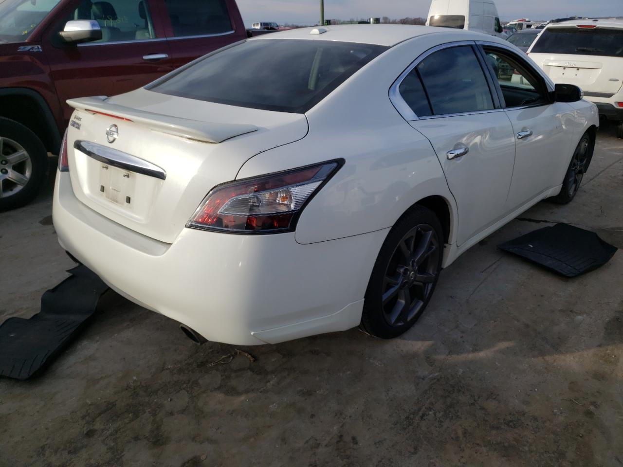 Photo 4 from auction – 2013 NISSAN MAXIMA S with VIN 1N4AA5AP4DC806671