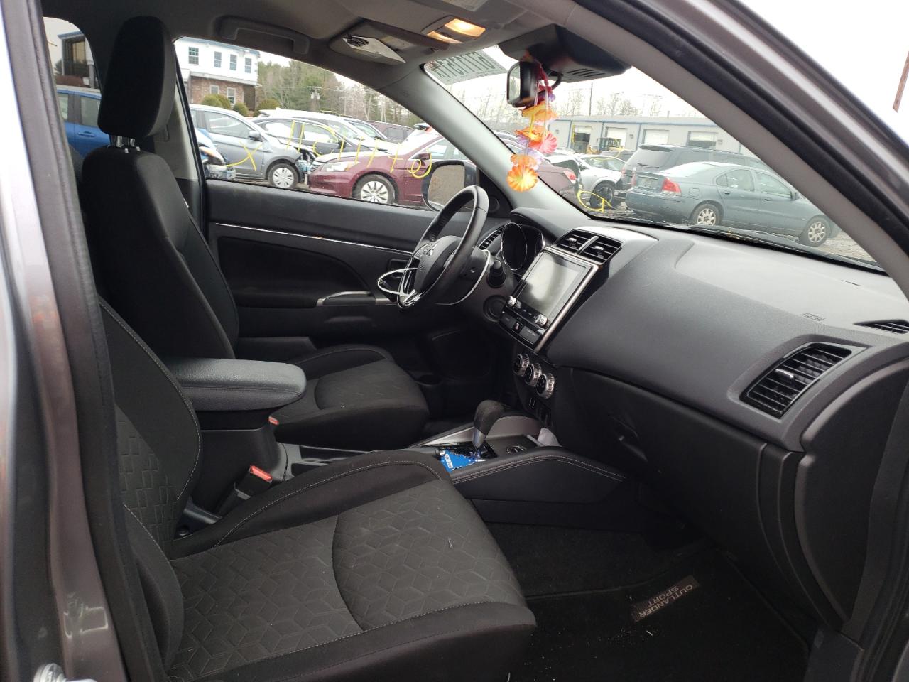 Photo 5 from auction – 2020 MITSUBISHI OUTLANDER with VIN JA4AR3AU7LU016443