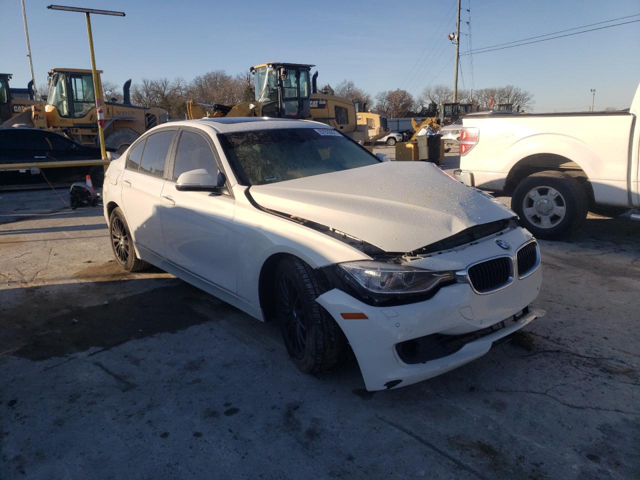 BMW 328 I 2013 with VIN WBA3A5G57DNP21723 - Photo from auction