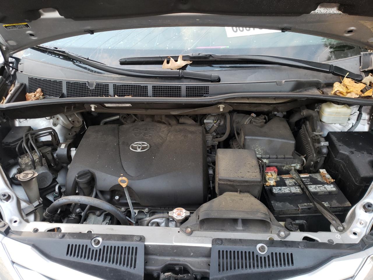 Photo 7 from auction – 2017 TOYOTA SIENNA with VIN 5TDKZ3DC0HS799467