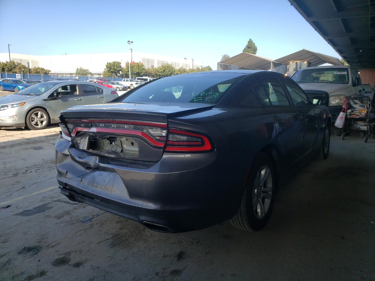 Photo 4 from auction – 2015 DODGE CHARGER SE with VIN 2C3CDXBG6FH886841