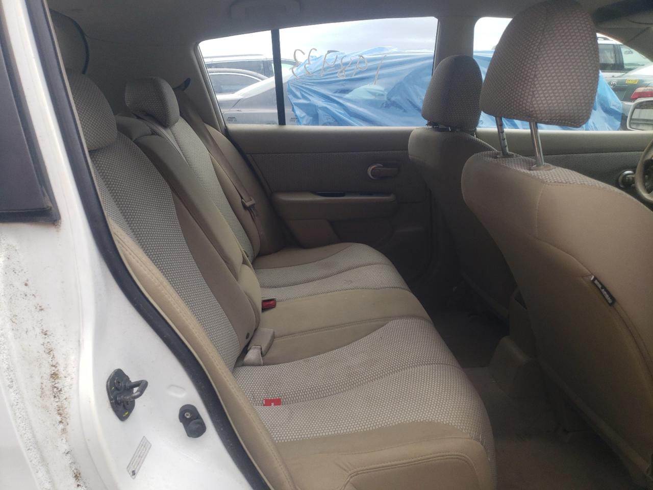 Photo 6 from auction – 2007 NISSAN VERSA S with VIN 3N1BC13E37L432577