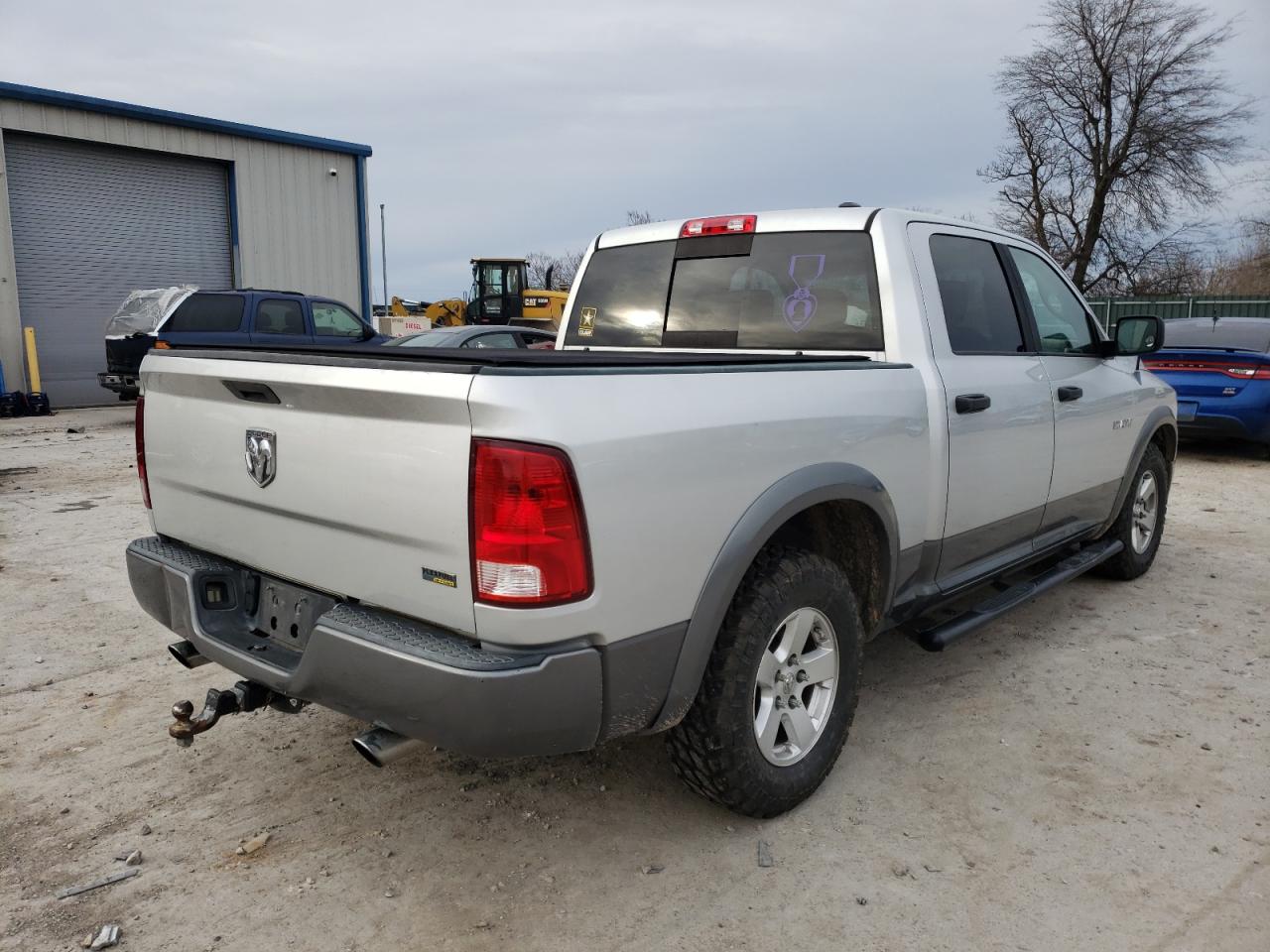 Photo 4 from auction – 2009 DODGE RAM 1500 with VIN 1D3HB13P59S744651