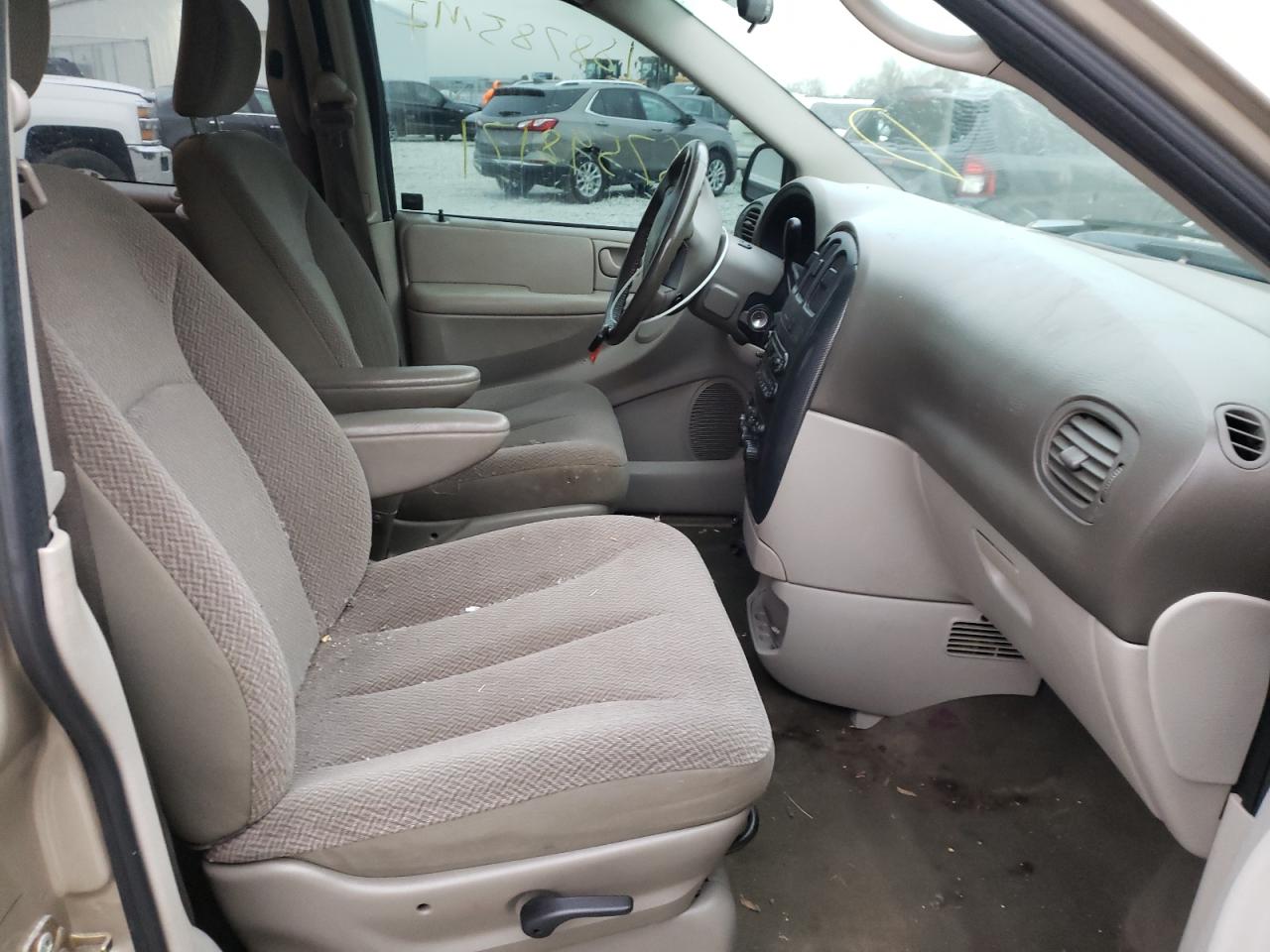 Photo 5 from auction – 2007 DODGE GRAND CARA with VIN 2D4GP44L47R212697