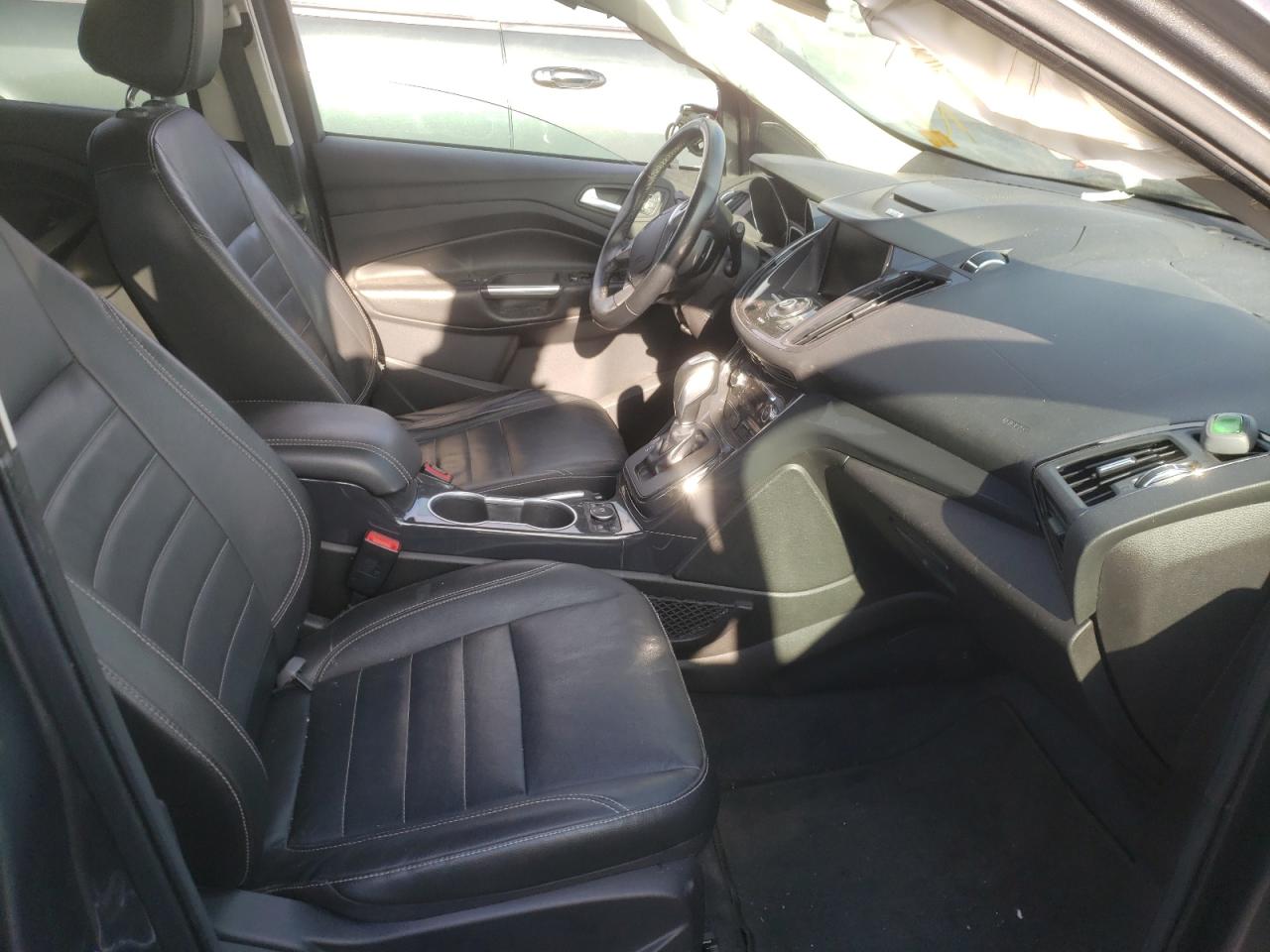 Photo 5 from auction – 2014 FORD ESCAPE TIT with VIN 1FMCU9J9XEUD55546