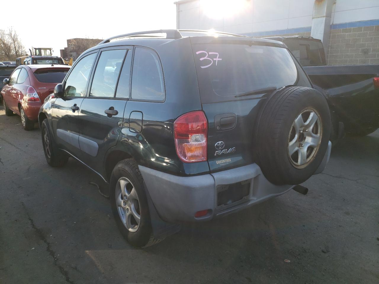 Photo 3 from auction – 2001 TOYOTA RAV4 with VIN JTEHH20VX10029974