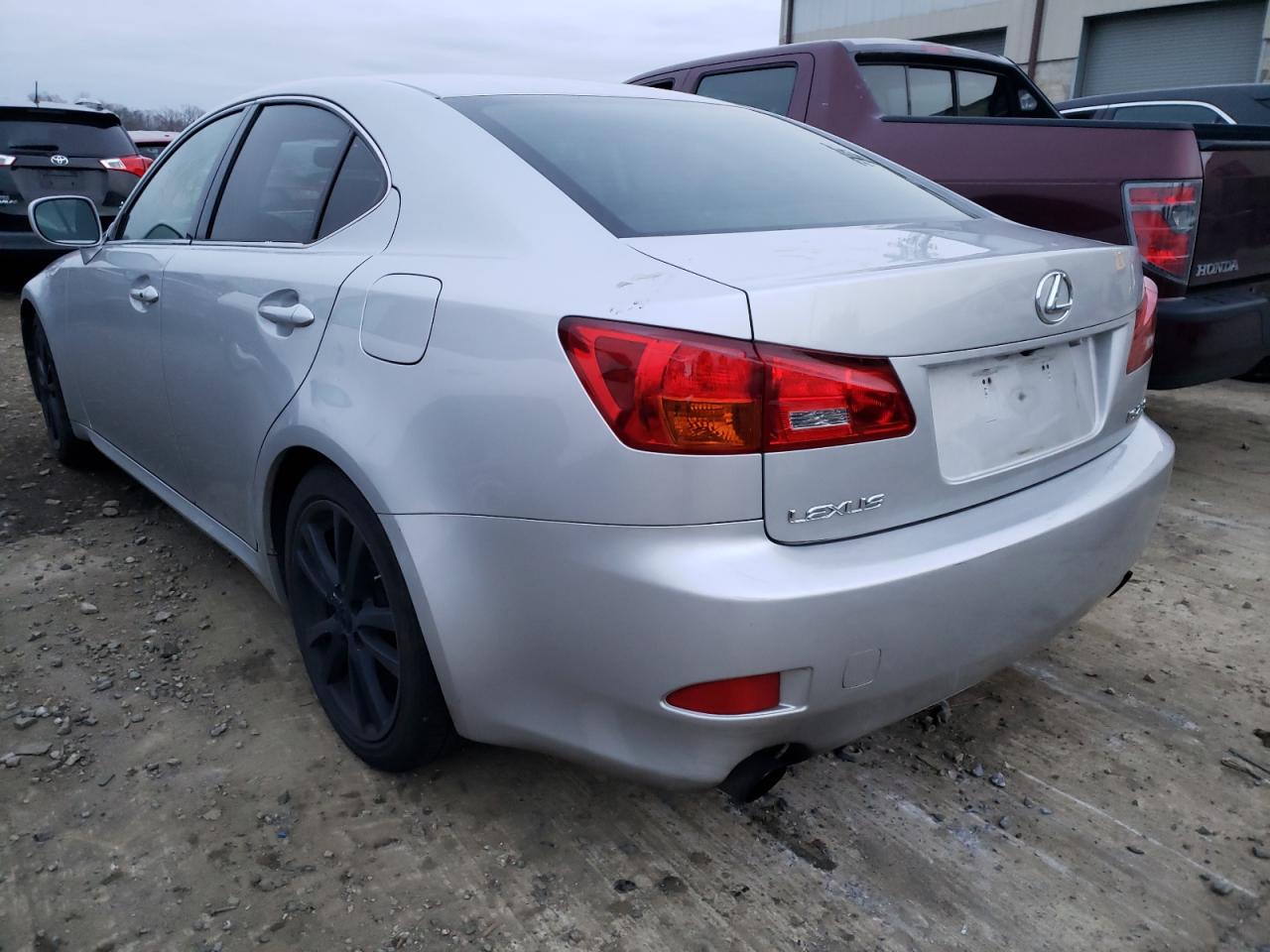 Photo 3 from auction – 2006 LEXUS IS250 with VIN JTHBK262165021764