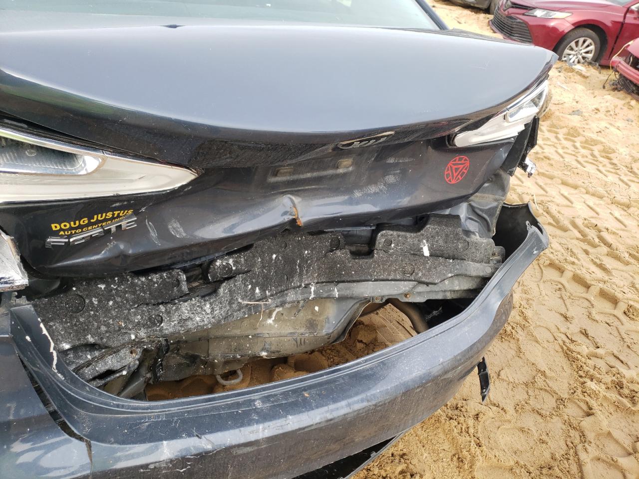 Photo 9 from auction – 2015 KIA FORTE LX with VIN KNAFX4A65F5414786