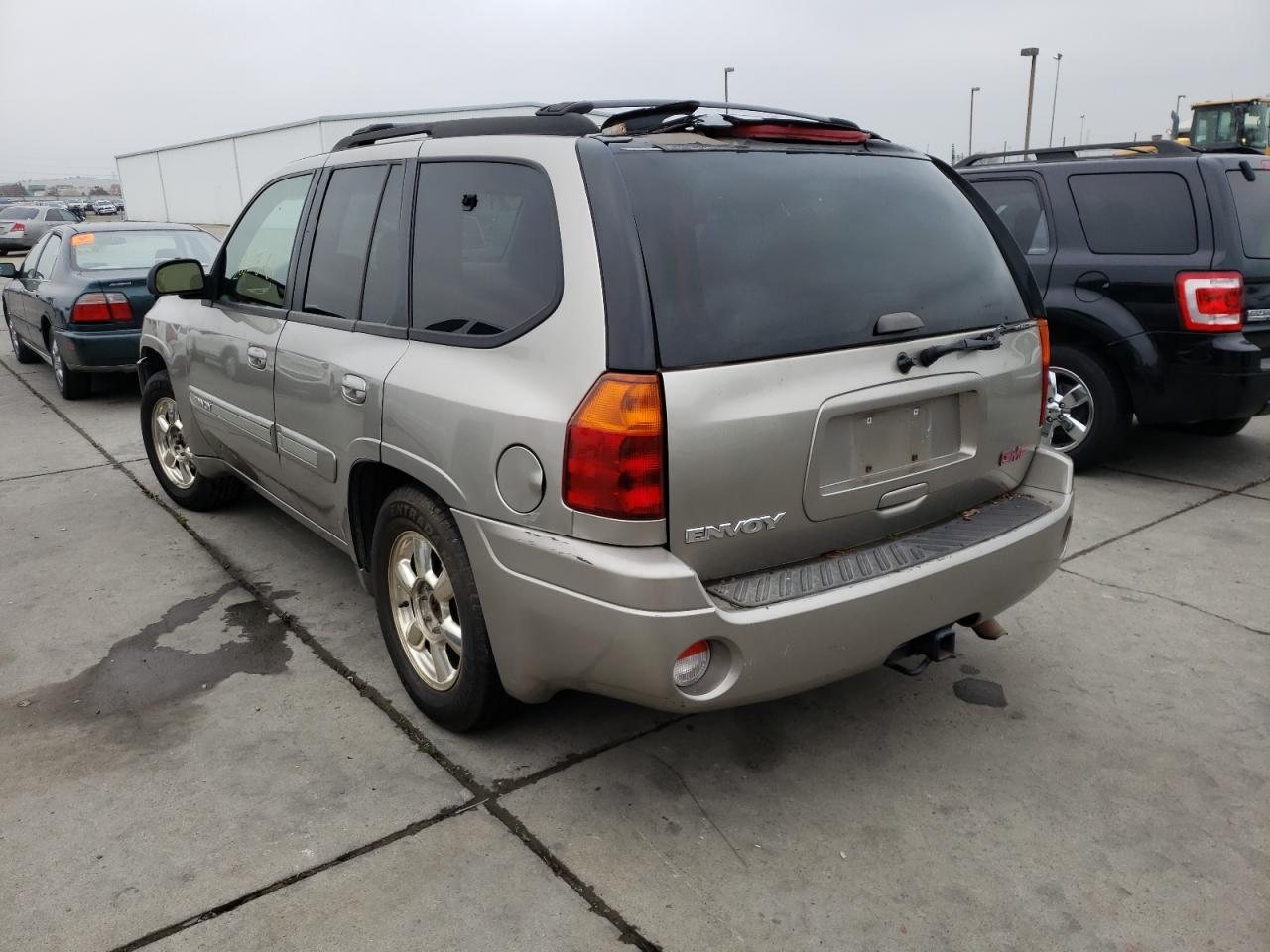 Photo 3 from auction – 2002 GMC ENVOY with VIN 1GKDT13S122230704