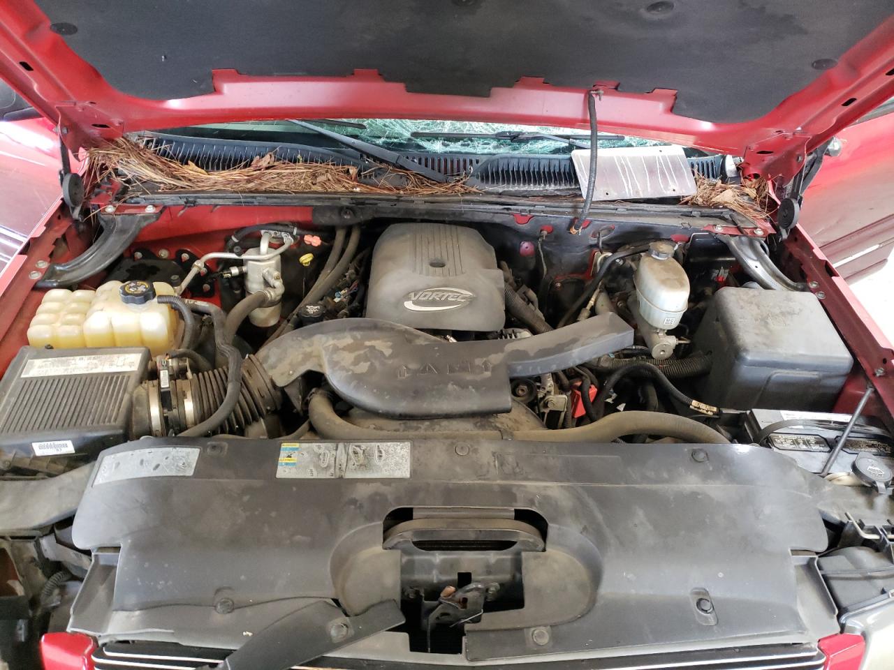 Photo 7 from auction – 2004 CHEVROLET AVALANCHE with VIN 3GNEC12TX4G185791