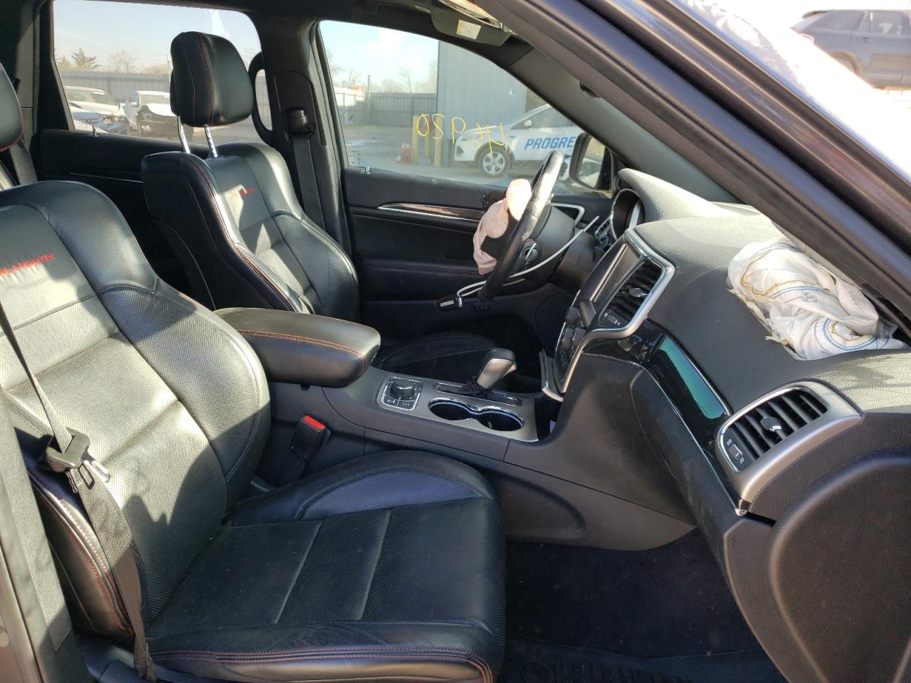 Photo 5 from auction – 2017 JEEP GRAND CHER with VIN 1C4RJFLG4HC932888