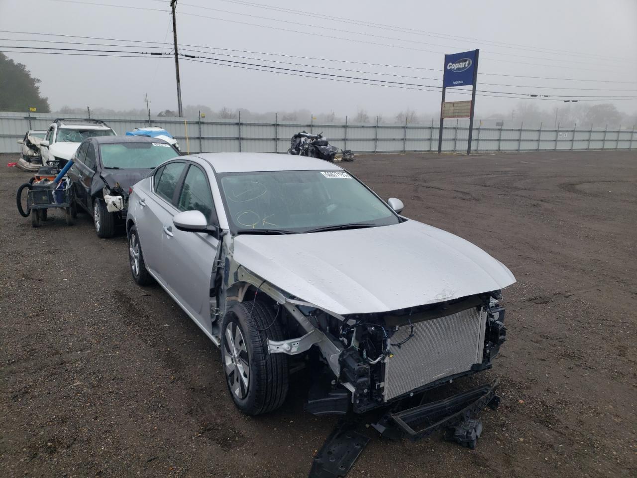 NISSAN ALTIMA S 2020 with VIN 1N4BL4BV2LC264474 - Photo from auction