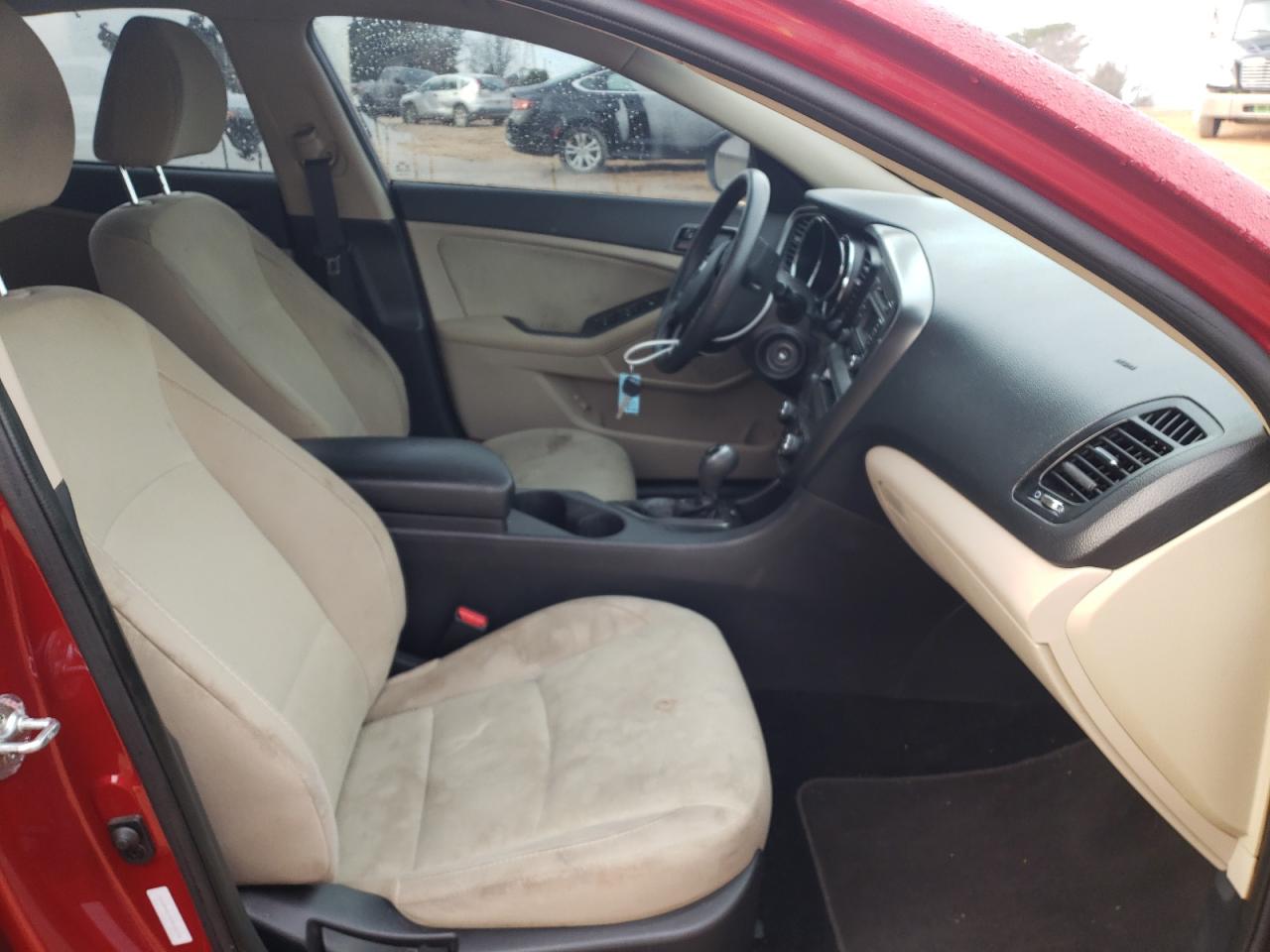Photo 5 from auction – 2013 KIA OPTIMA LX with VIN 5XXGM4A74DG128705