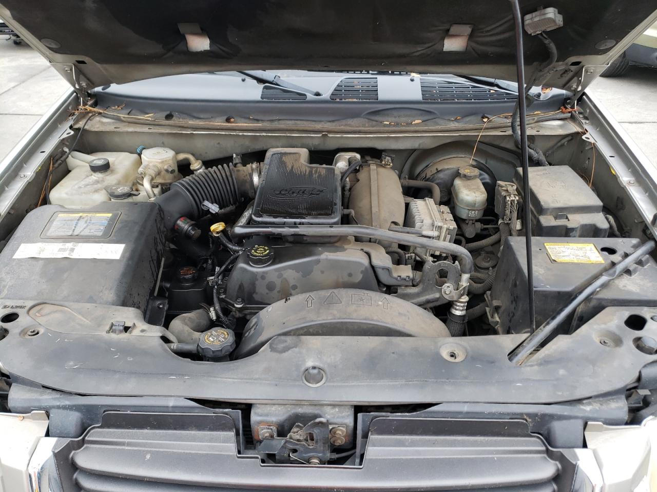 Photo 7 from auction – 2002 GMC ENVOY with VIN 1GKDT13S122230704