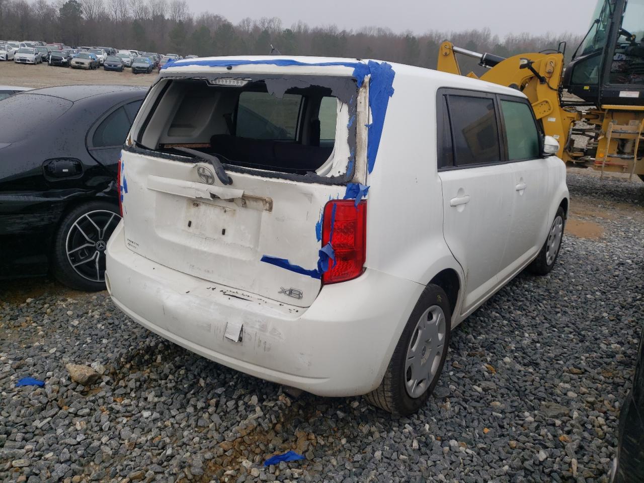 Photo 4 from auction – 2008 SCION XB with VIN JTLKE50E481049568