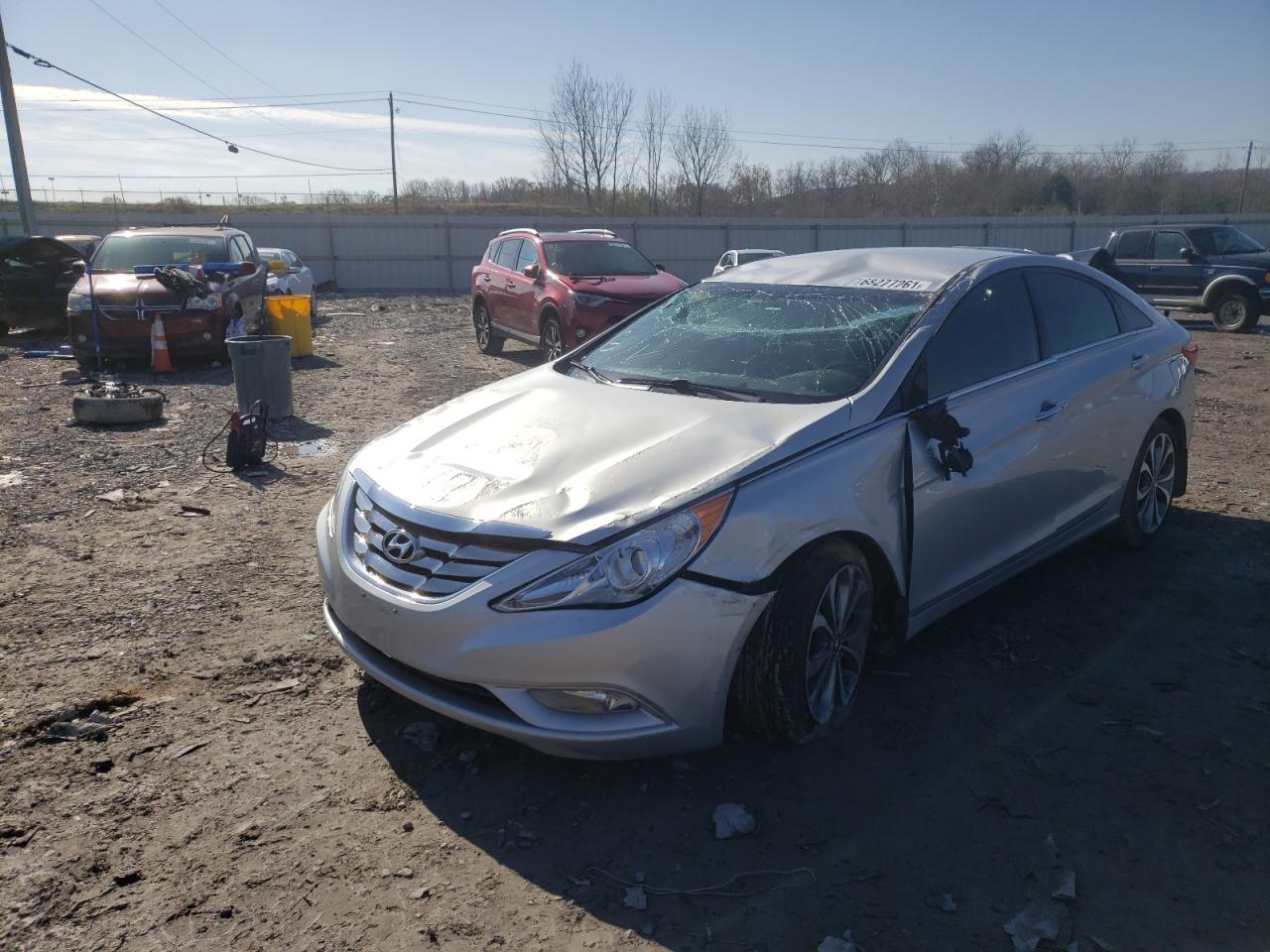 Photo 2 from auction – 2013 HYUNDAI SONATA SE with VIN 5NPEC4AB6DH793382