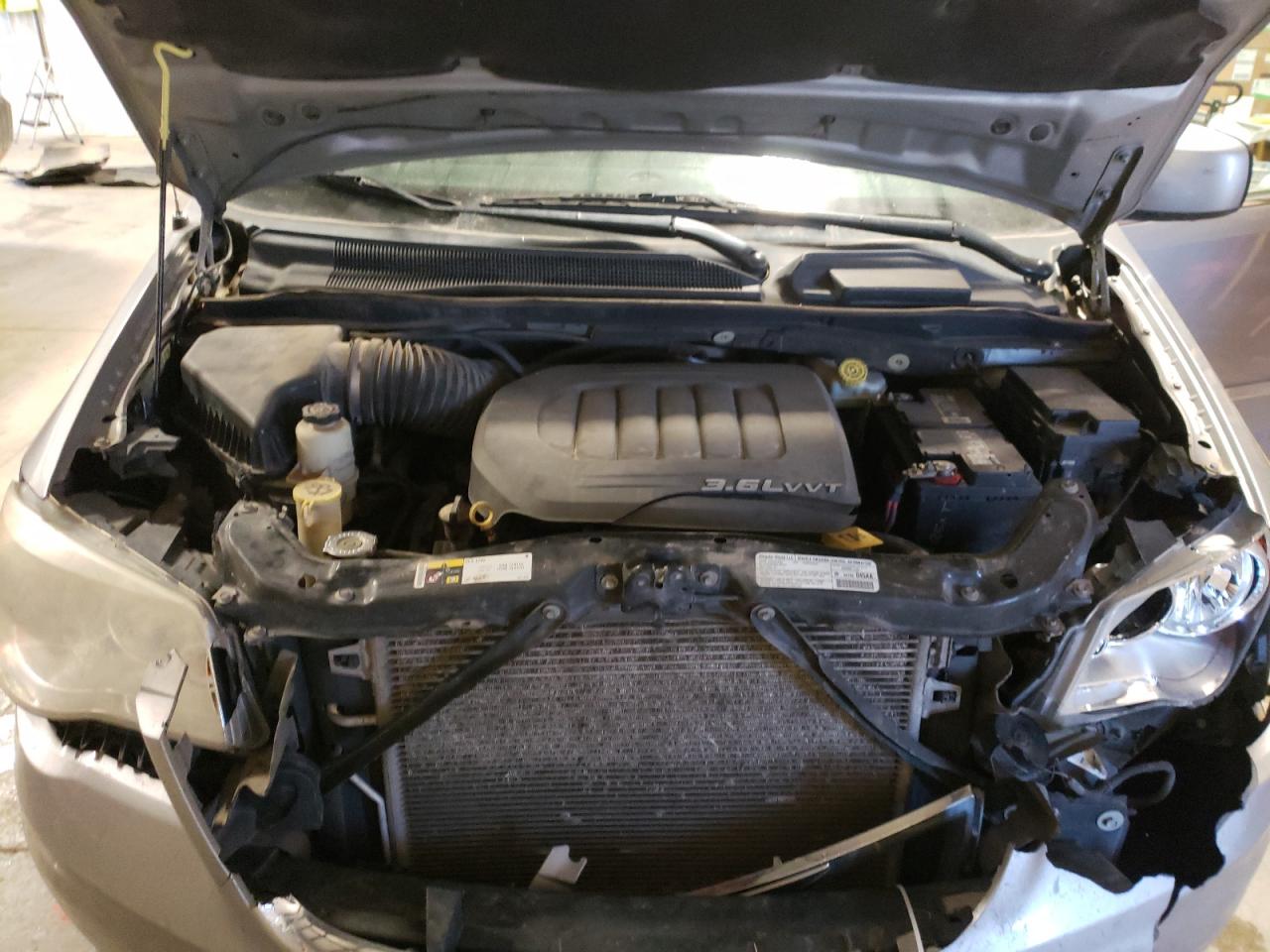 Photo 7 from auction – 2013 CHRYSLER TOWN & COU with VIN 2C4RC1BG3DR674962