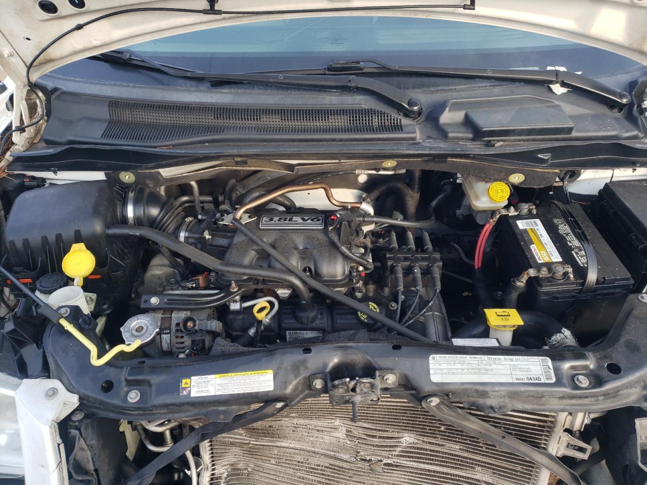 Photo 7 from auction – 2010 DODGE GRAND CARA with VIN 2D4RN5D1XAR367054