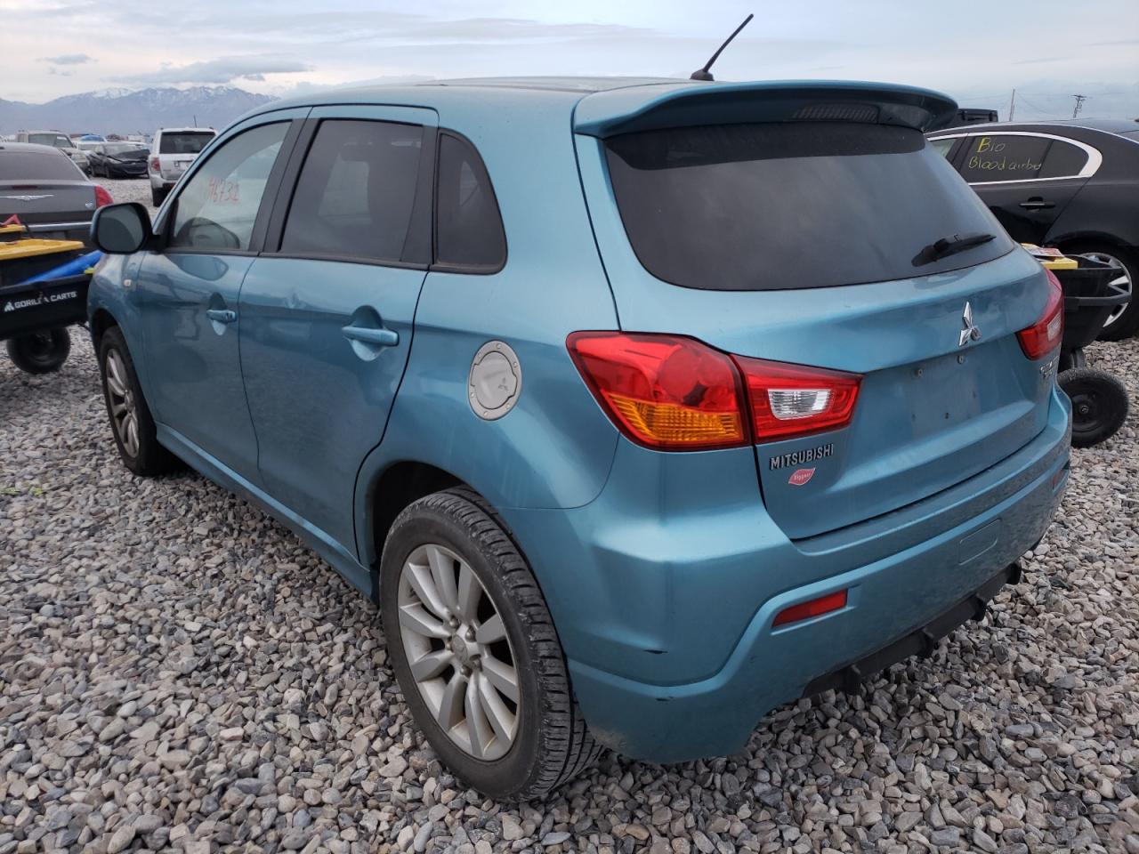 Photo 3 from auction – 2011 MITSUBISHI OUTLANDER with VIN JA4AP4AU7BZ002376