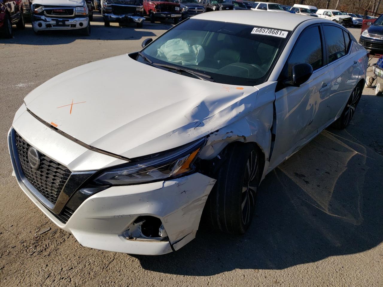 Photo 9 from auction – 2019 NISSAN ALTIMA SR with VIN 1N4BL4CV5KC156573