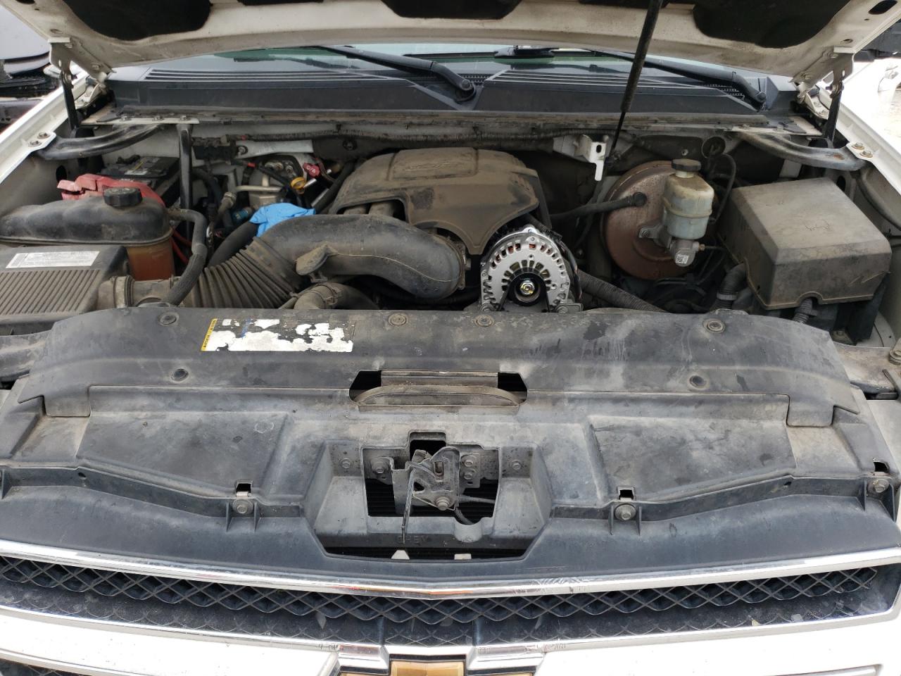 Photo 7 from auction – 2007 CHEVROLET SUBURBAN C with VIN 1GNFC16017R349812