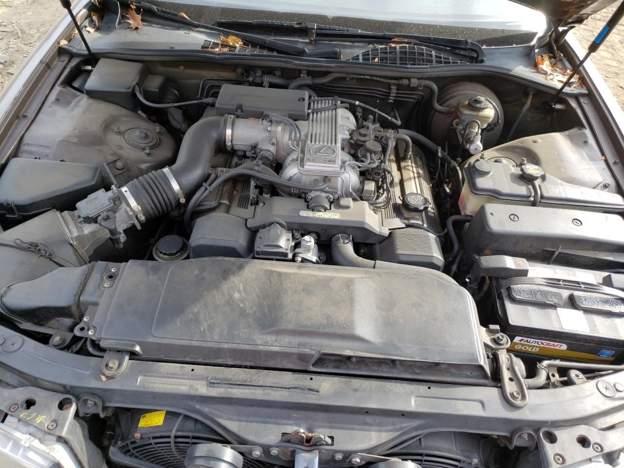Photo 7 from auction – 1991 LEXUS LS 400 with VIN JT8UF11E8M0064145