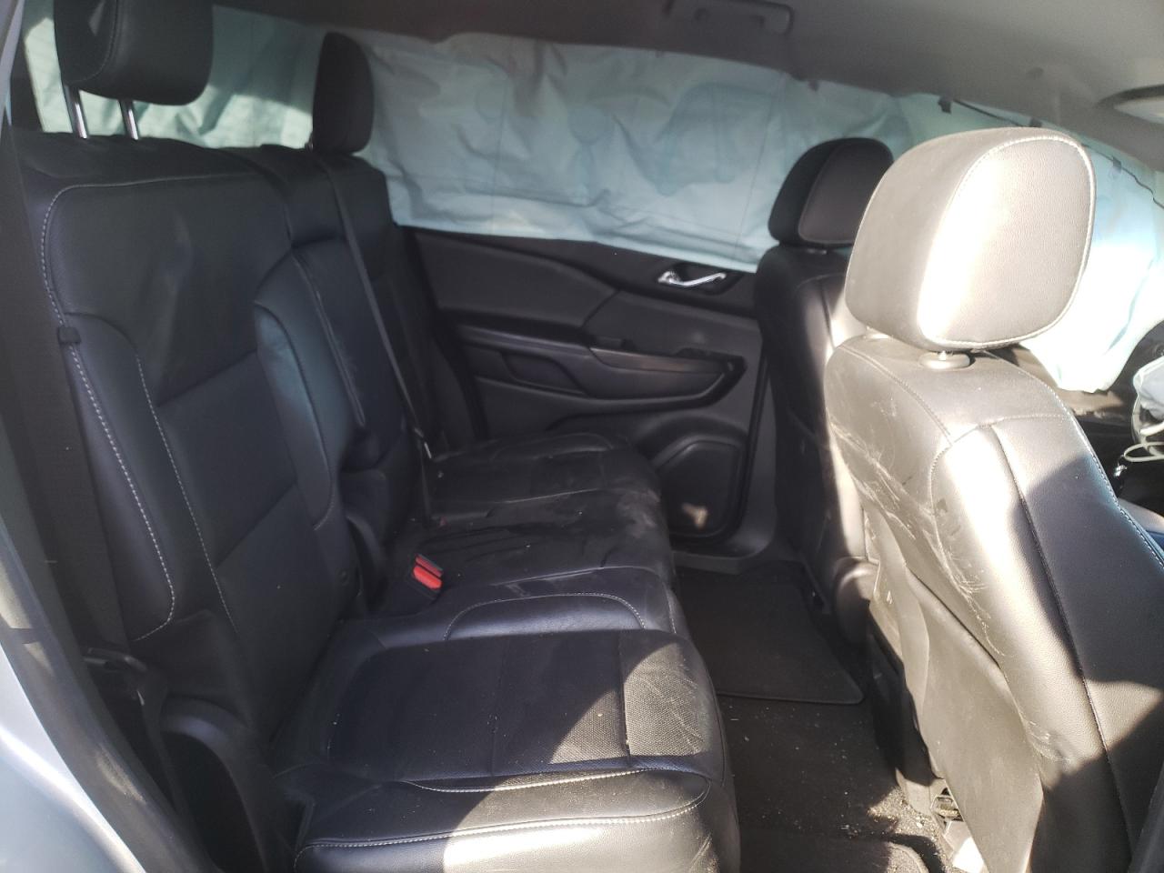 Photo 6 from auction – 2019 GMC ACADIA SLT with VIN 1GKKNULSXKZ168438