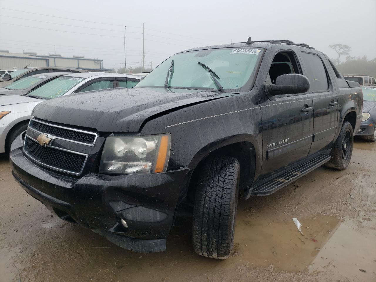 Photo 2 from auction – 2010 CHEVROLET AVALANCHE with VIN 3GNNCEE00AG291378