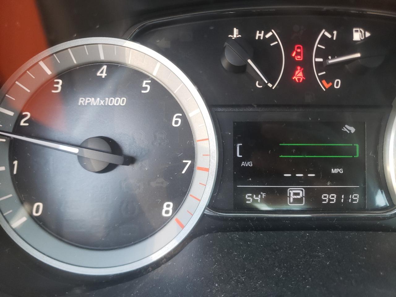 Photo 8 from auction – 2015 NISSAN SENTRA S with VIN 3N1AB7AP2FL645881